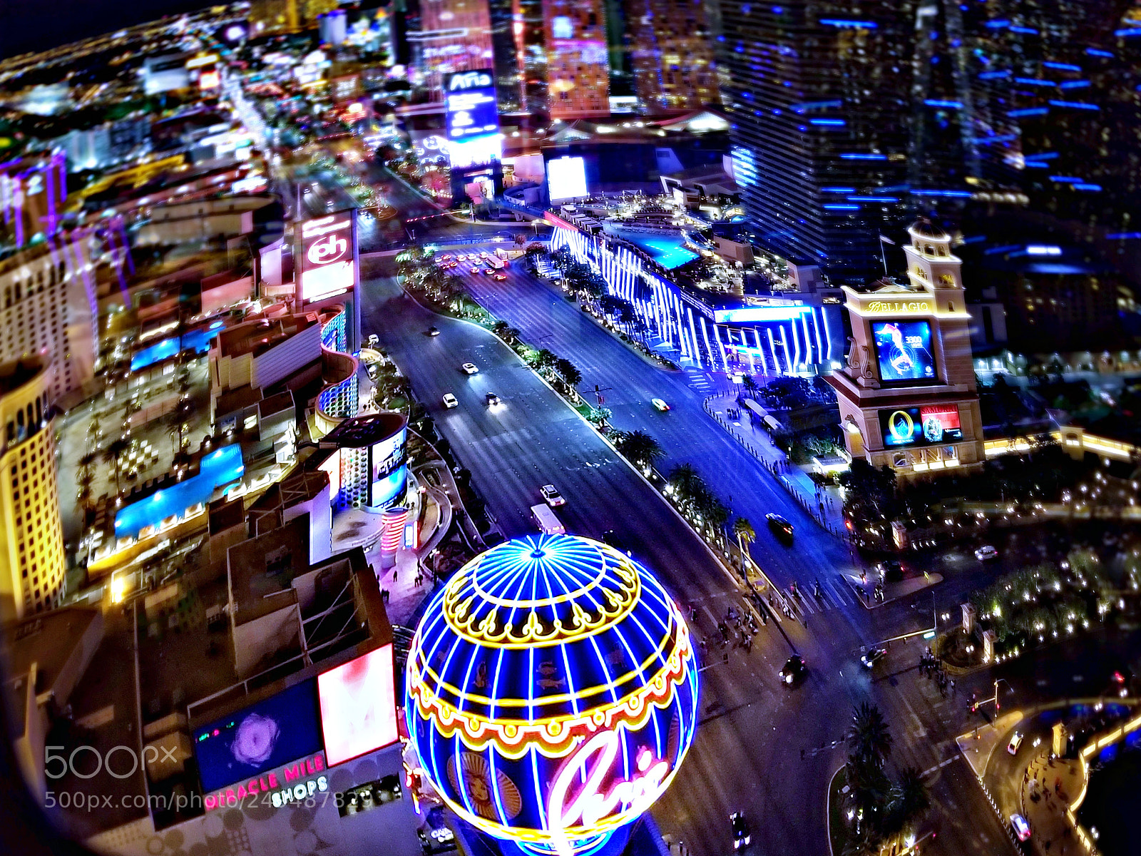 Samsung Galaxy S8+ sample photo. Neon vegas photography