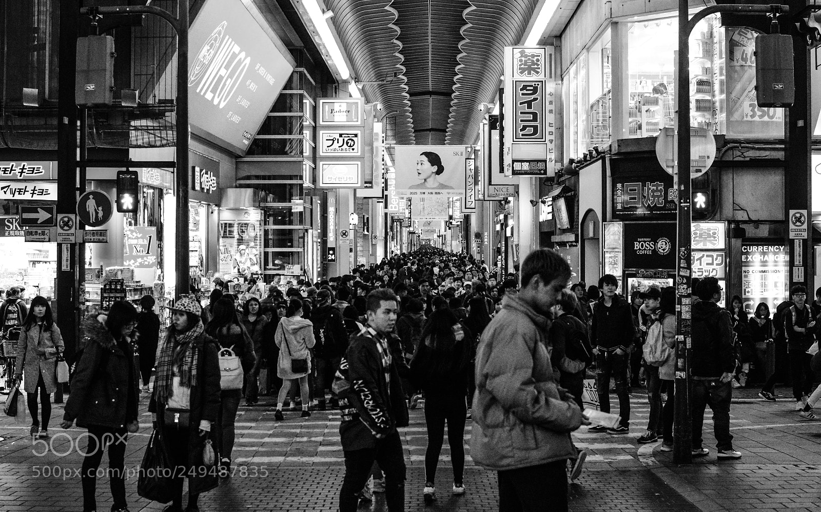 Nikon D5200 sample photo. Shinsaibashi at night photography