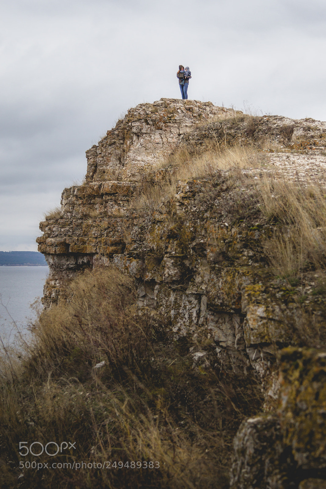 Canon EOS 60D sample photo. On the cliff photography