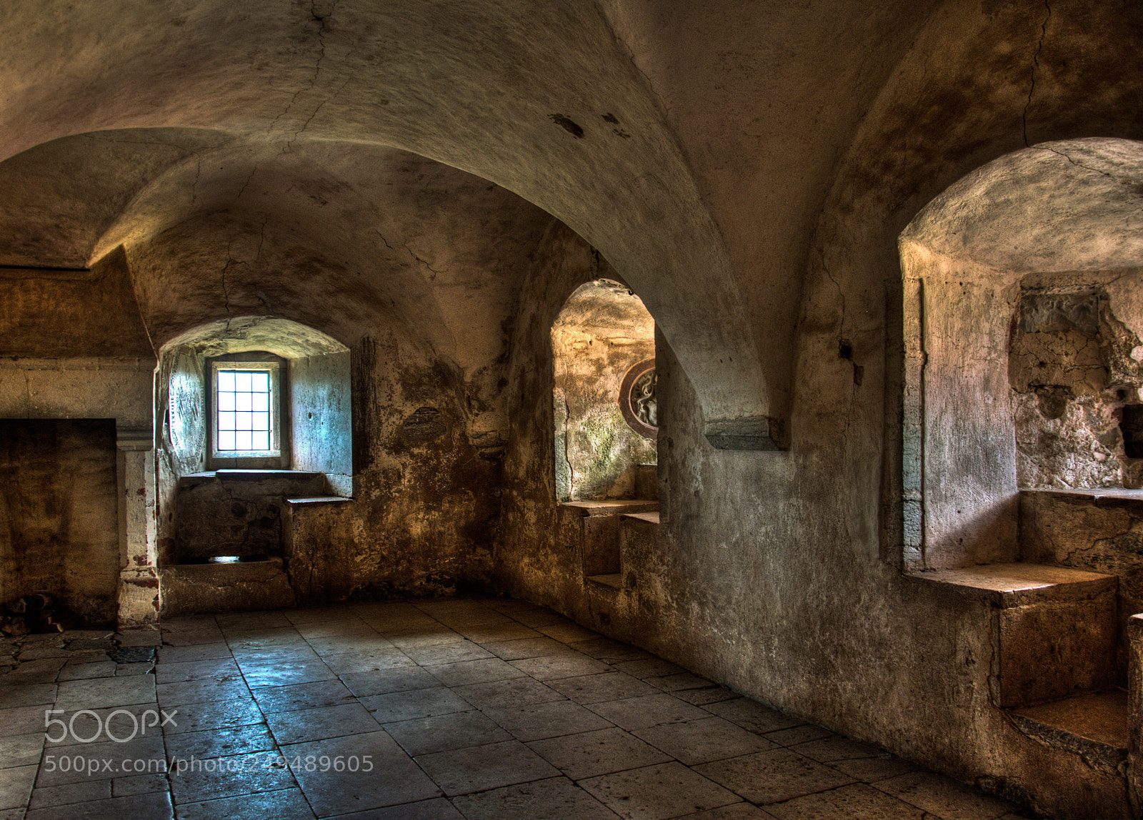 Nikon D5000 sample photo. Medieval stronghold photography