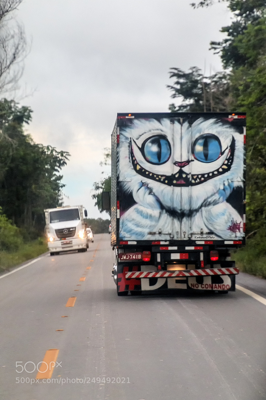 Canon EOS 70D sample photo. Camion con arte photography