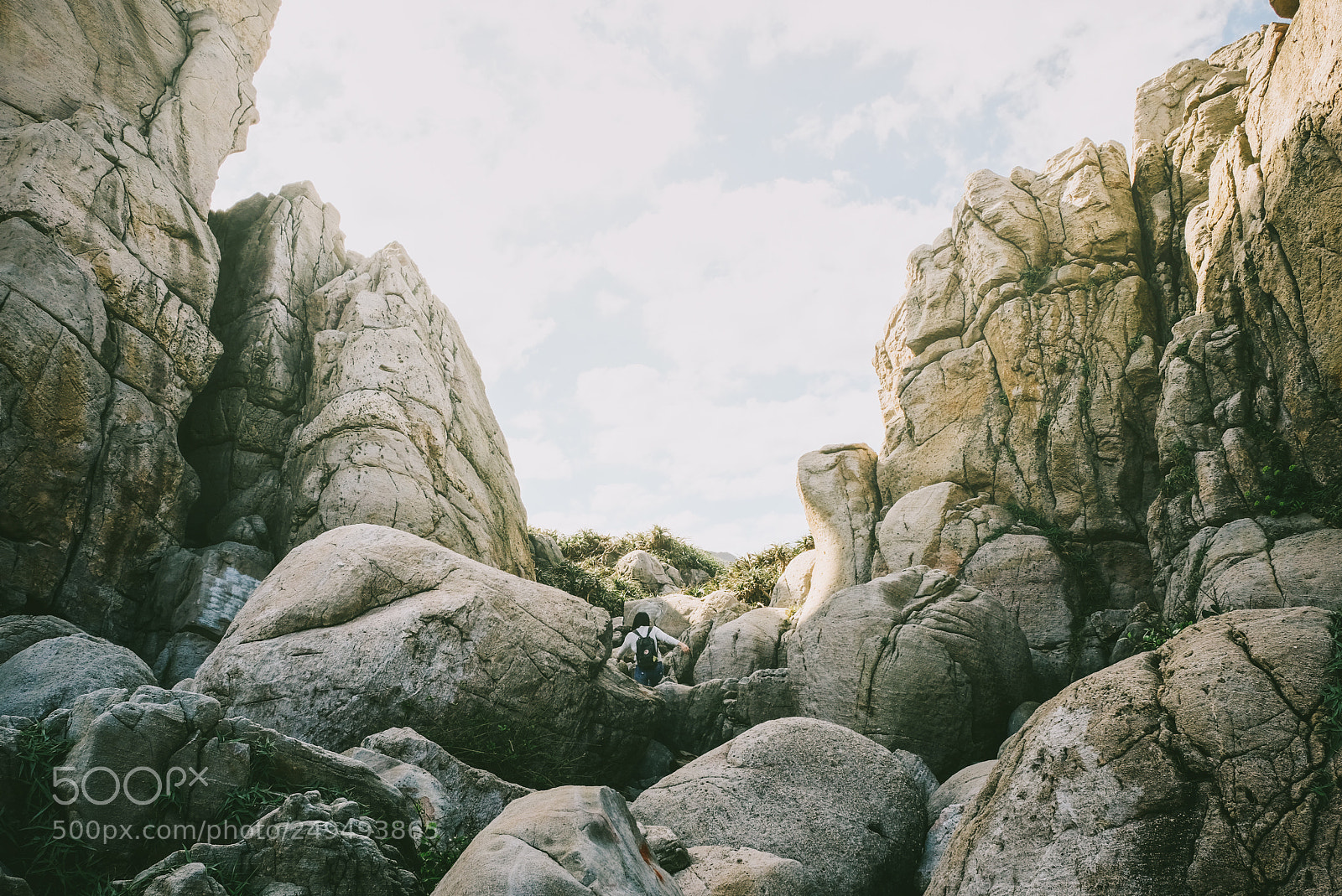 Fujifilm X-T20 sample photo. Taiwan landscapes | the rock photography