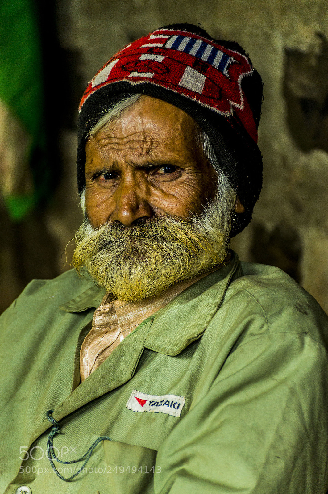 Sony SLT-A37 sample photo. Bearded old man photography