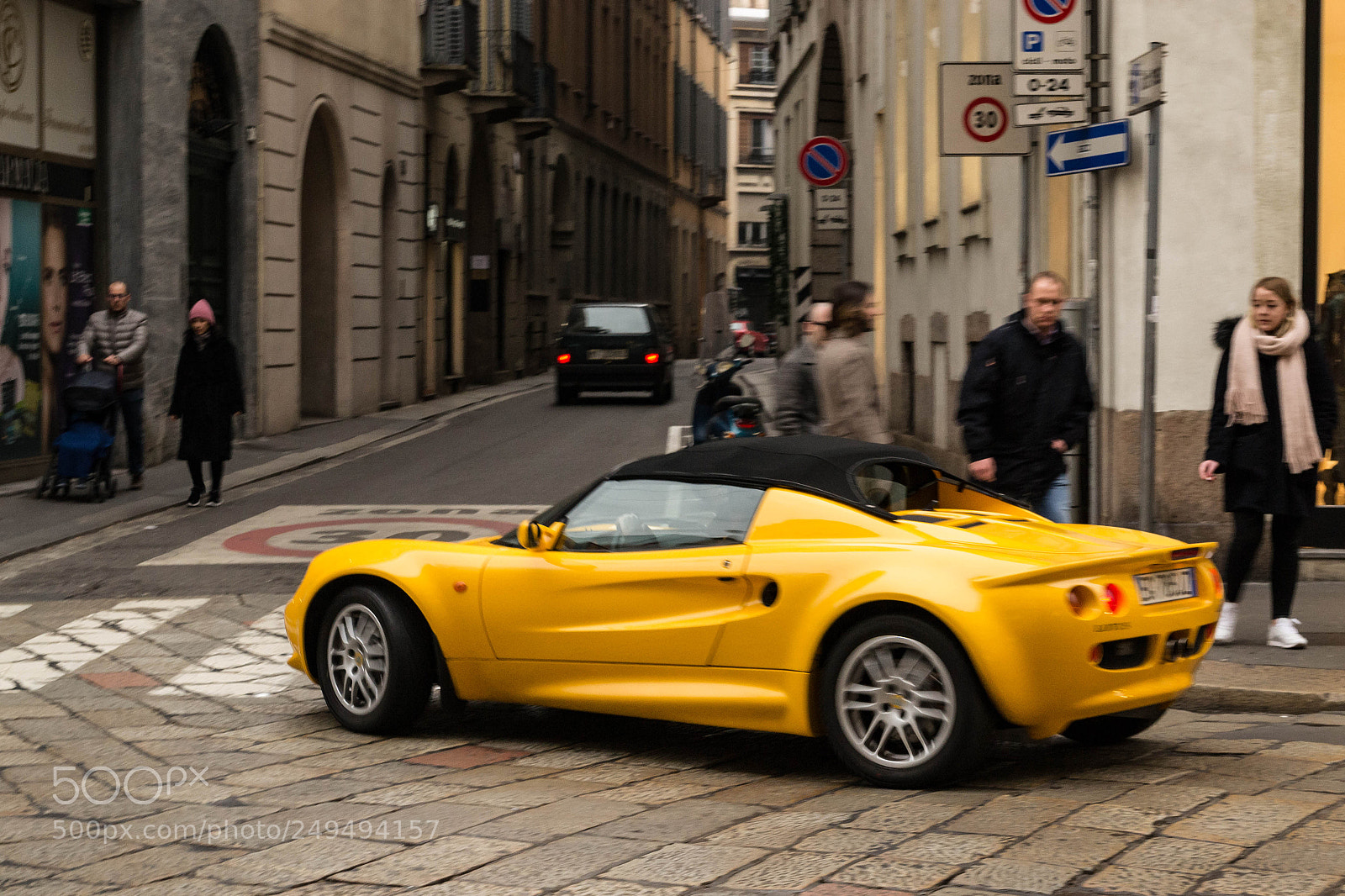 Nikon D3100 sample photo. Lotus elise photography