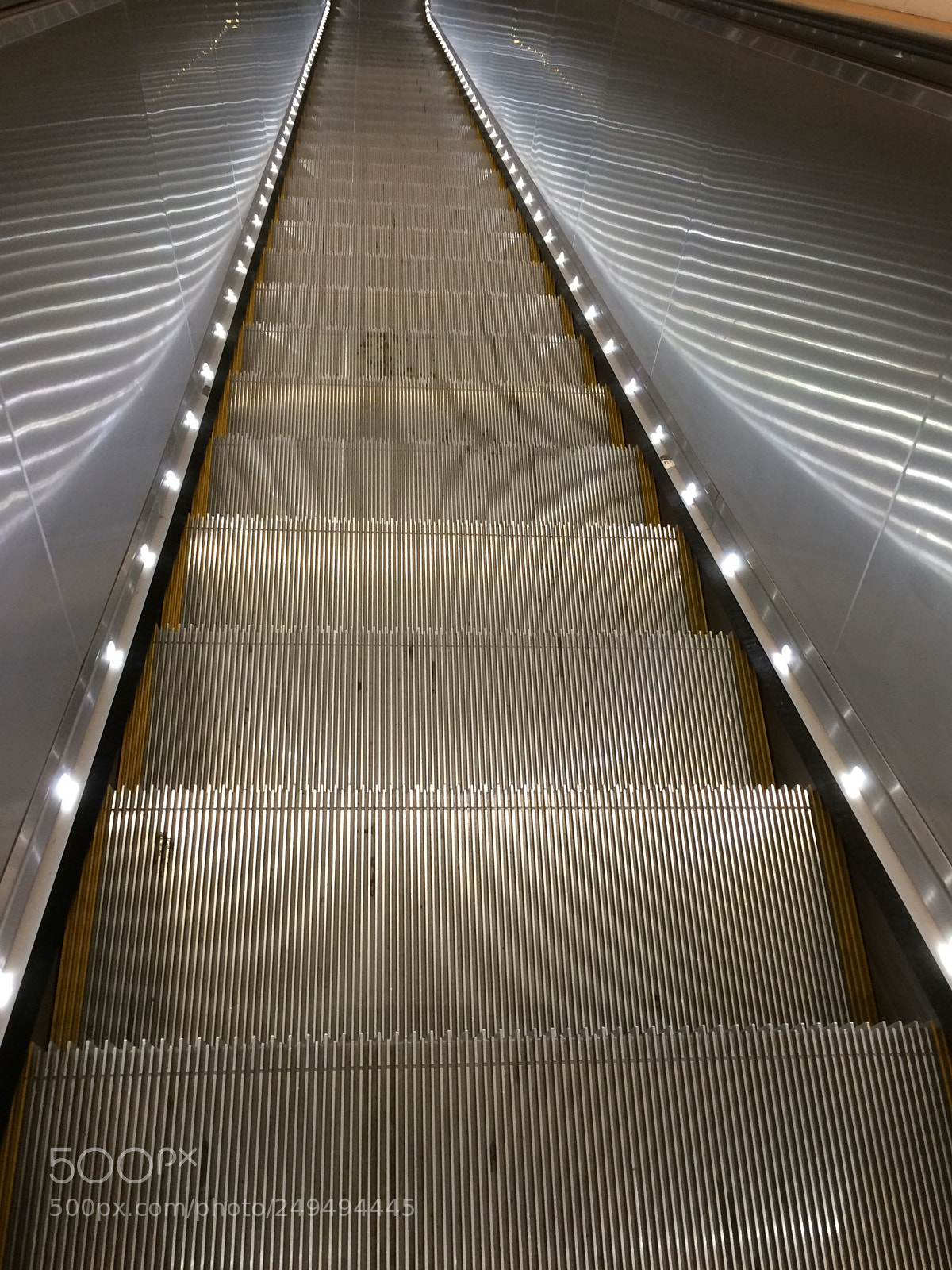Apple iPhone 5s sample photo. Escalators photography