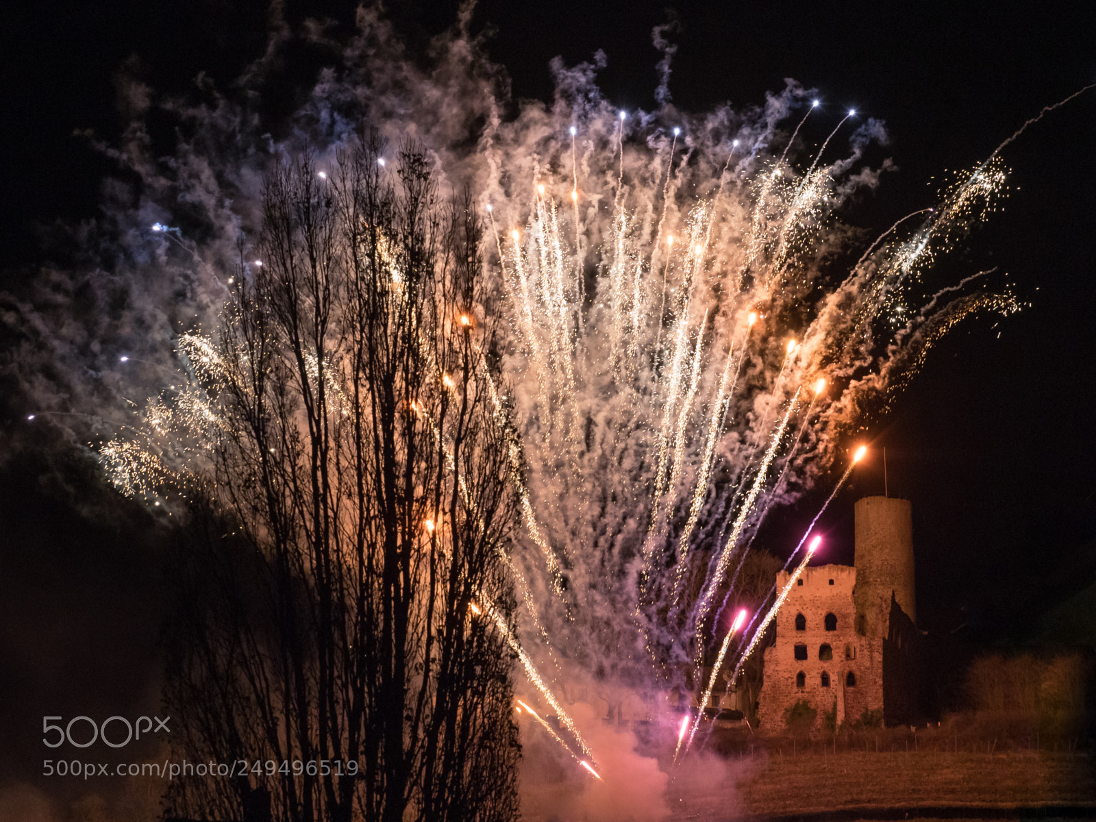 Olympus OM-D E-M1 Mark II sample photo. Feuerwerk schriesheim photography