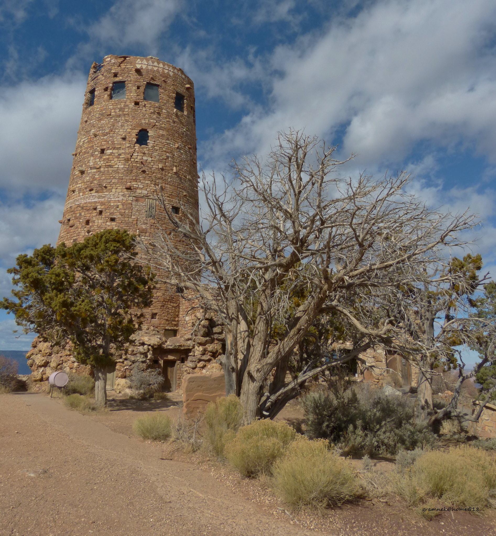 Panasonic Lumix DMC-FZ60 (Lumix DMC-FZ62) sample photo. Desert view watchtower aka indian watchtower photography
