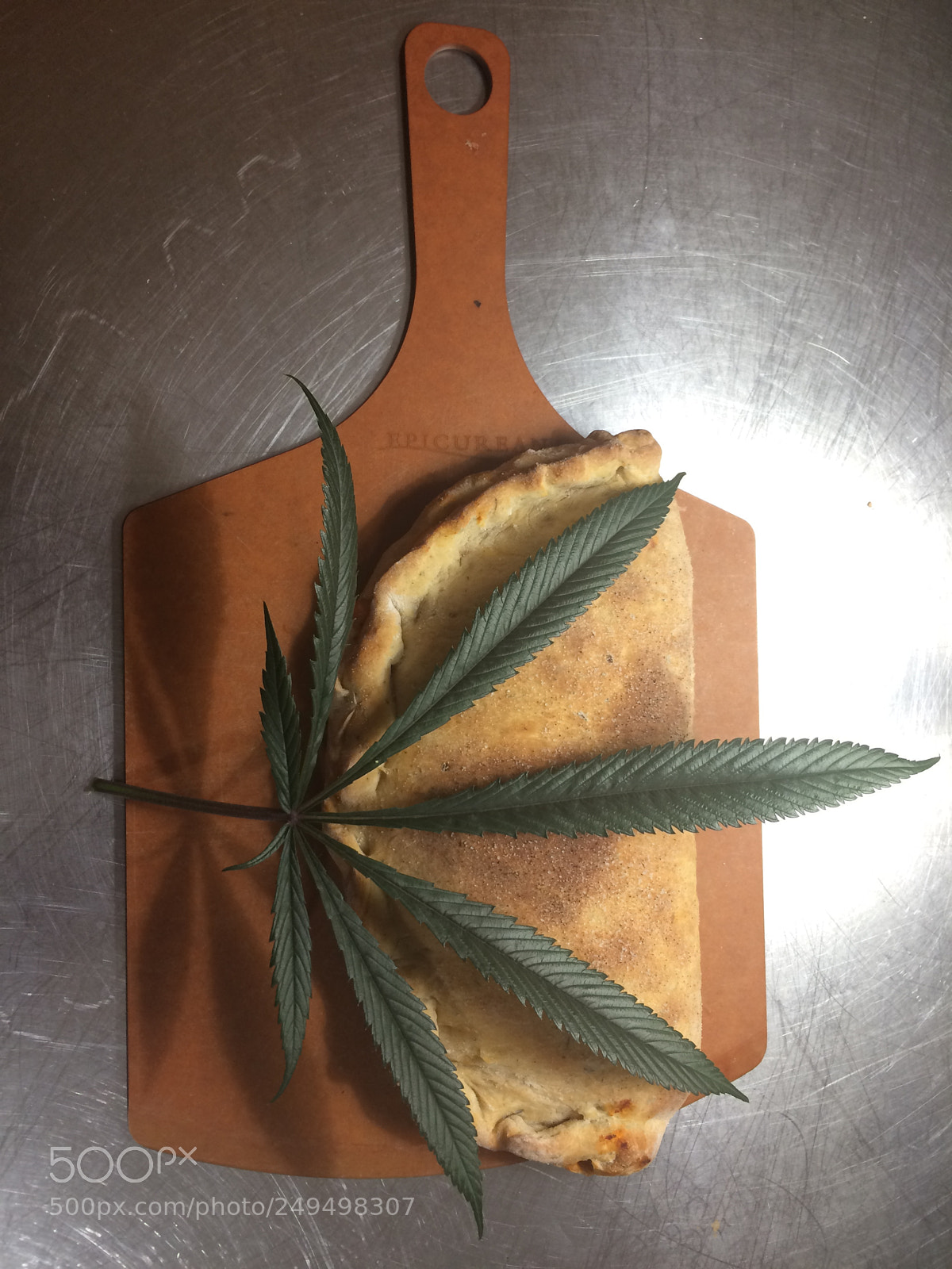 Apple iPhone 5s sample photo. Mighty big calzone photography