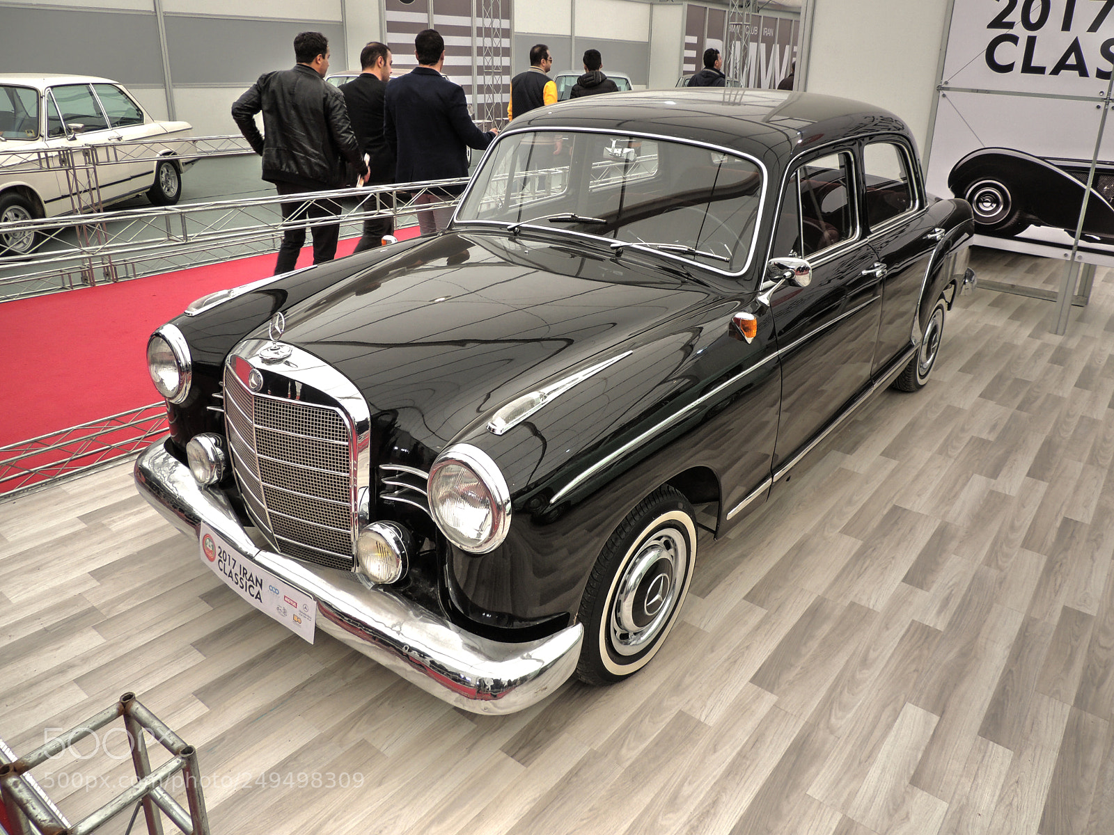 Nikon Coolpix P510 sample photo. Classic benz photography