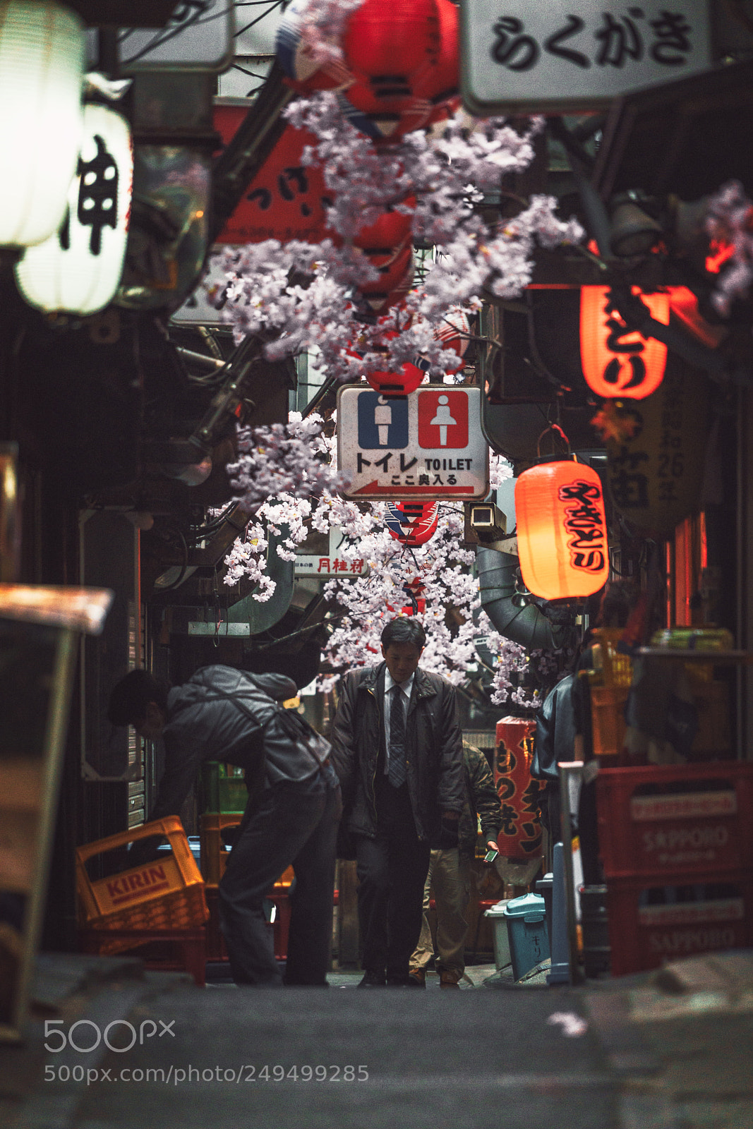 Sony a7R III sample photo. Shinjuku photography