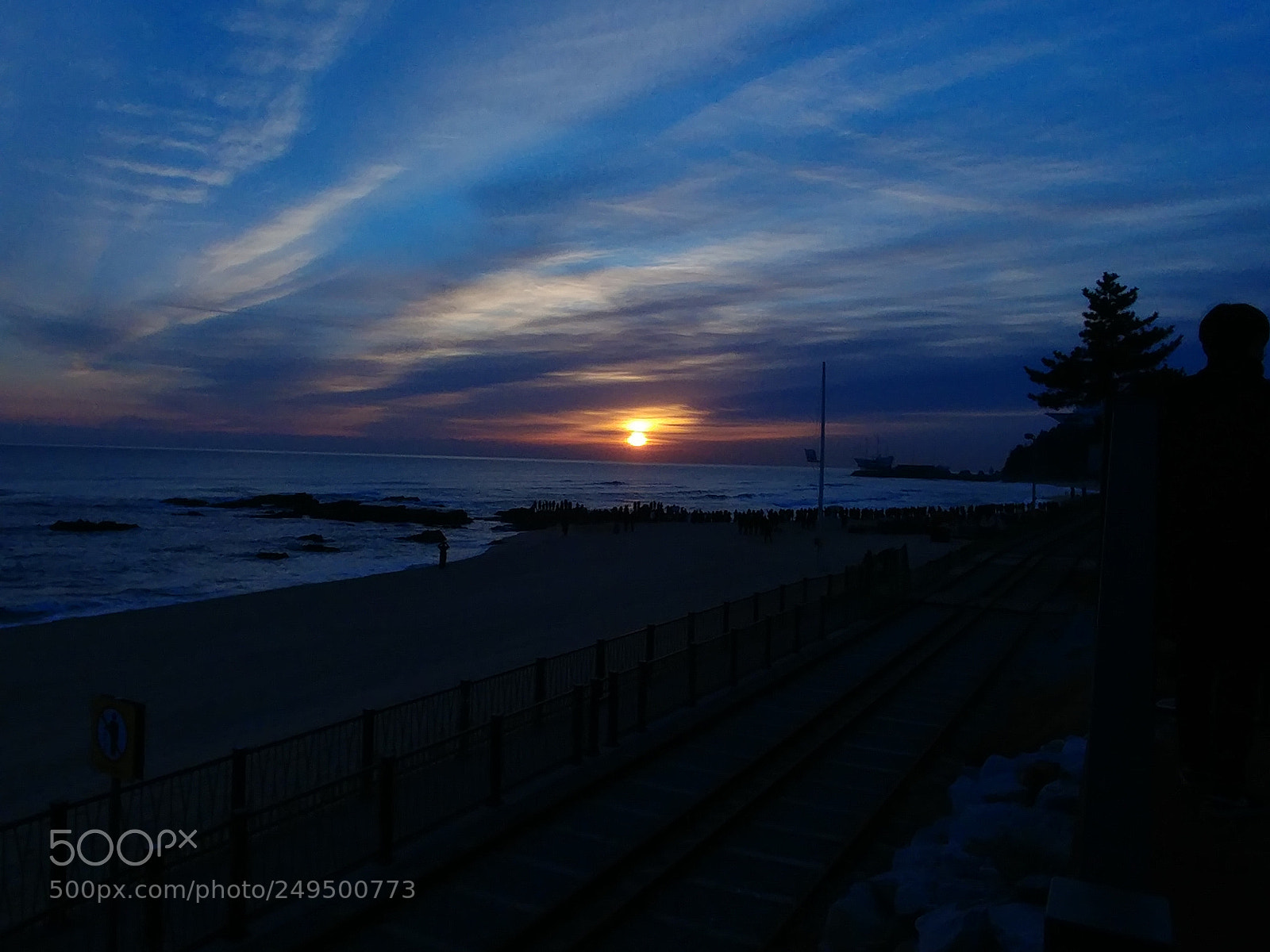LG V20 sample photo. Sunrise photography