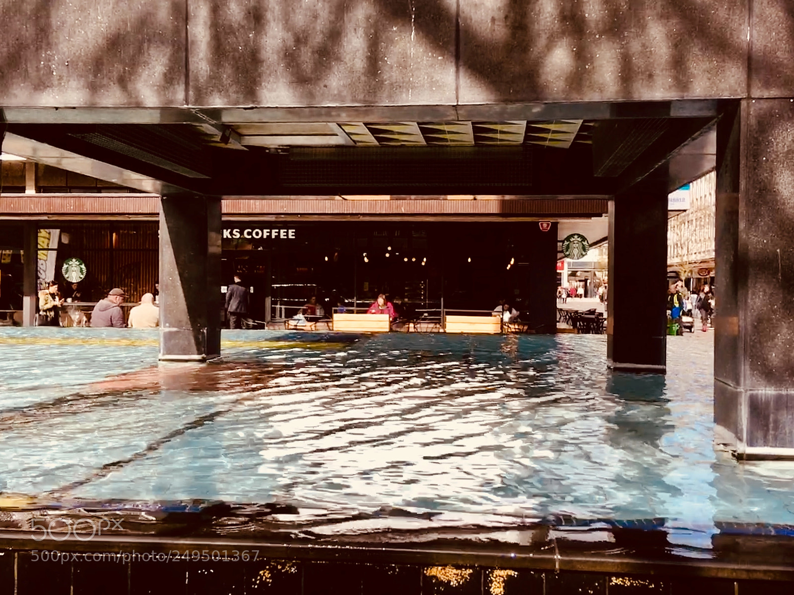 Apple iPhone SE sample photo. Stevenage town centre water photography