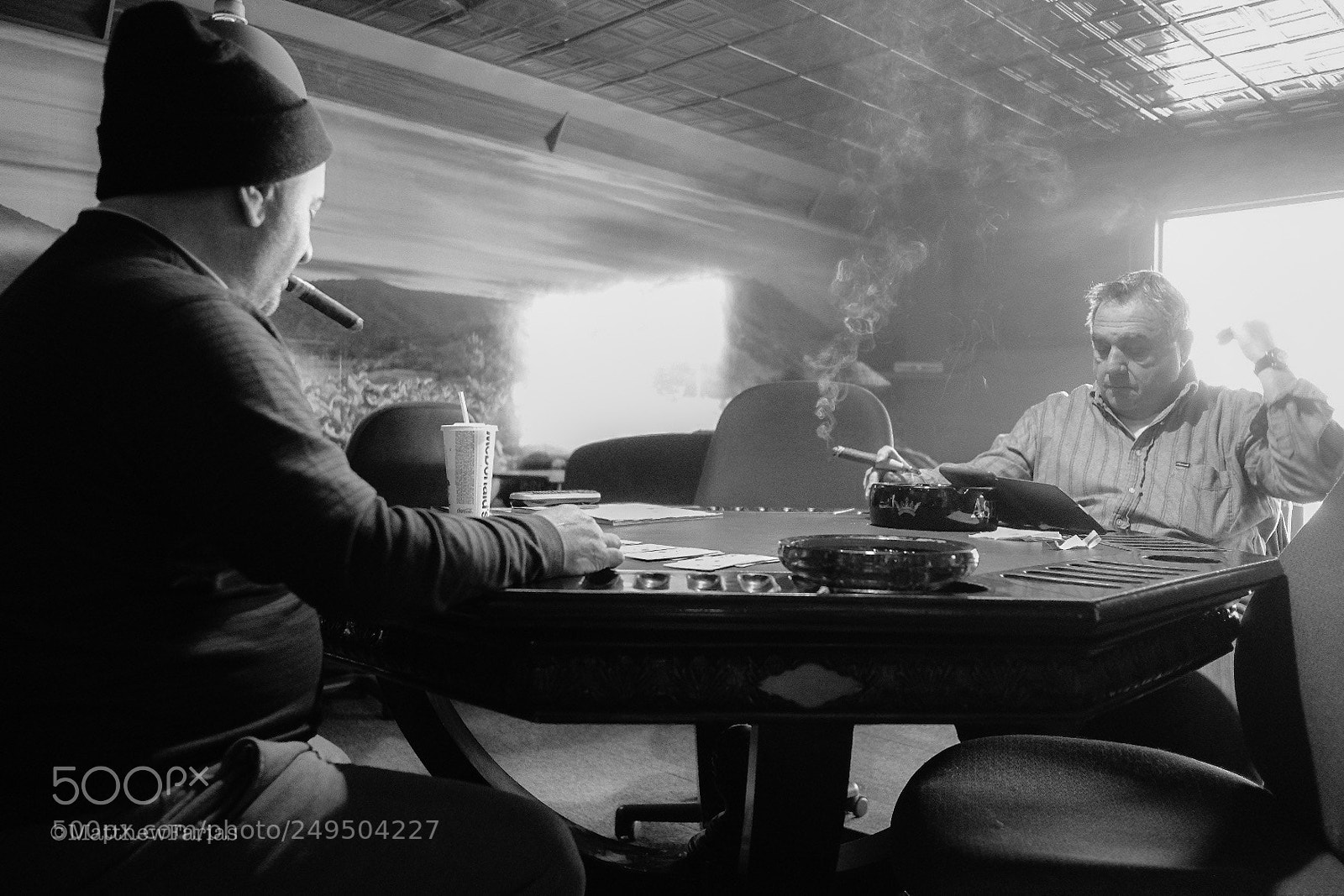 Fujifilm X-Pro2 sample photo. Cigar lounge photography