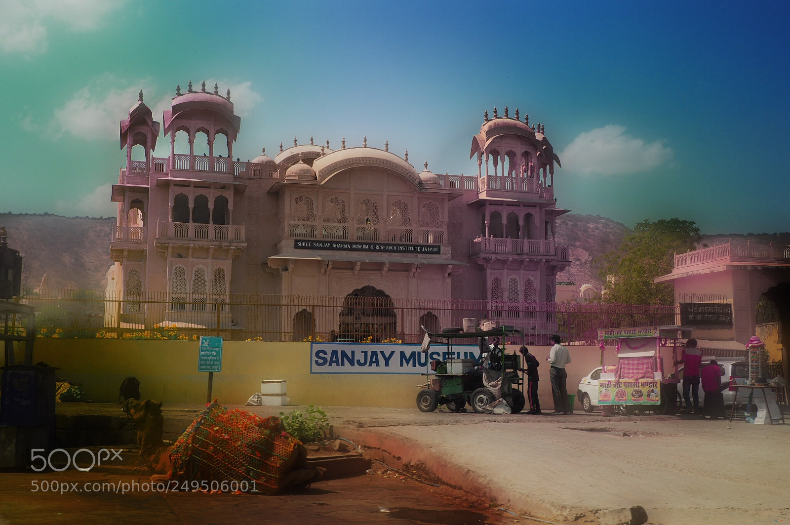 Olympus OM-D E-M10 II sample photo. Sanjay museum photography