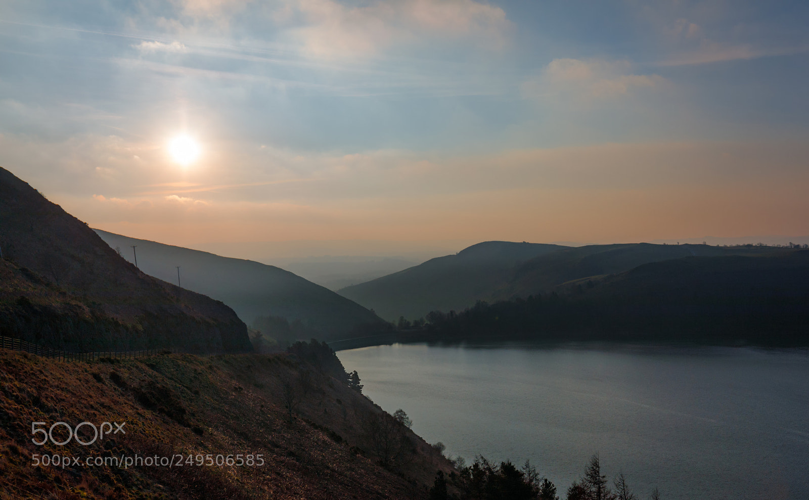 Canon EOS 5D Mark IV sample photo. Hazy morning glow photography
