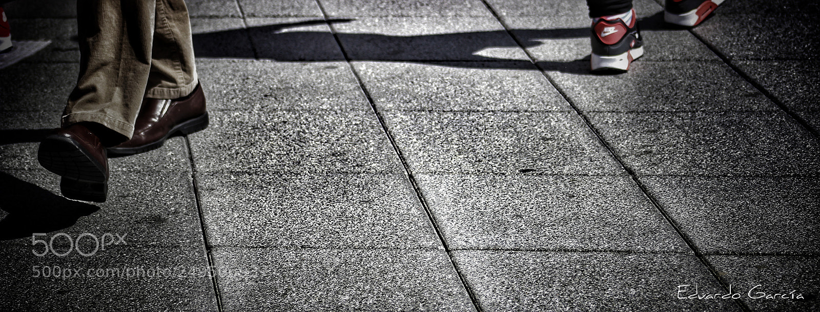 Canon EOS 600D (Rebel EOS T3i / EOS Kiss X5) sample photo. ¿zapato o zapatilla? photography