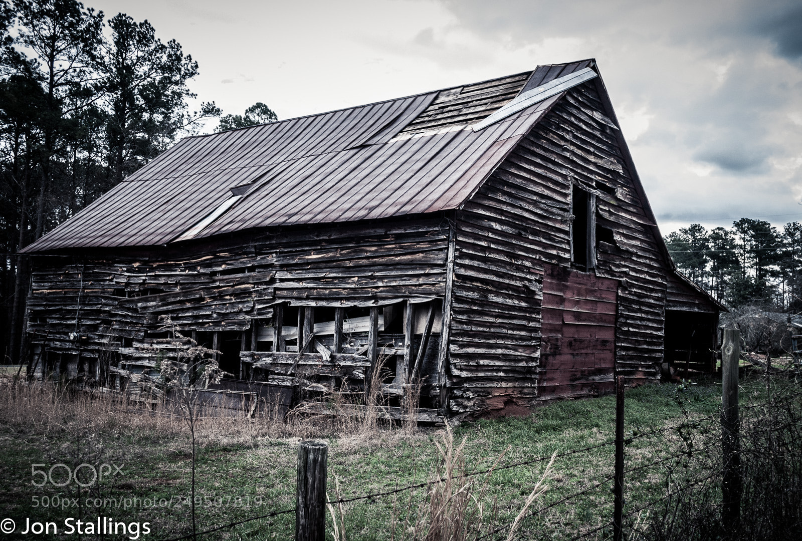 Nikon D3000 sample photo. Barn photography