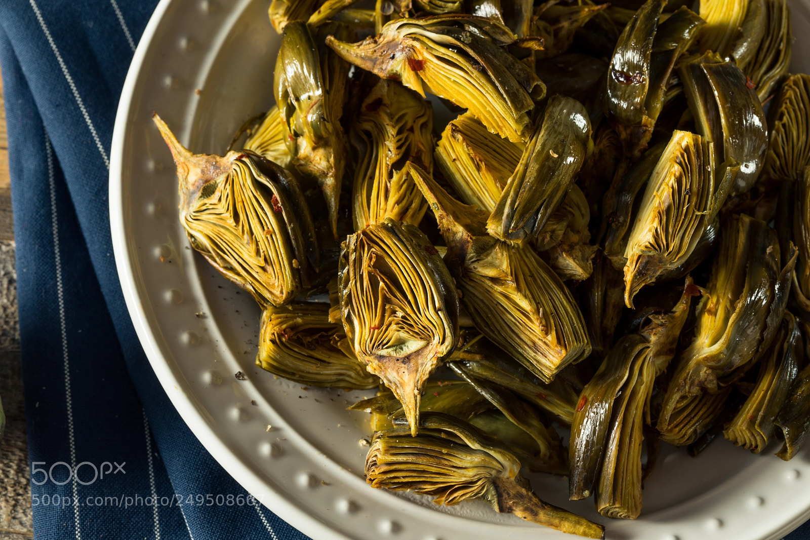 Canon EOS 5D Mark IV sample photo. Roasted organic baby artichokes photography