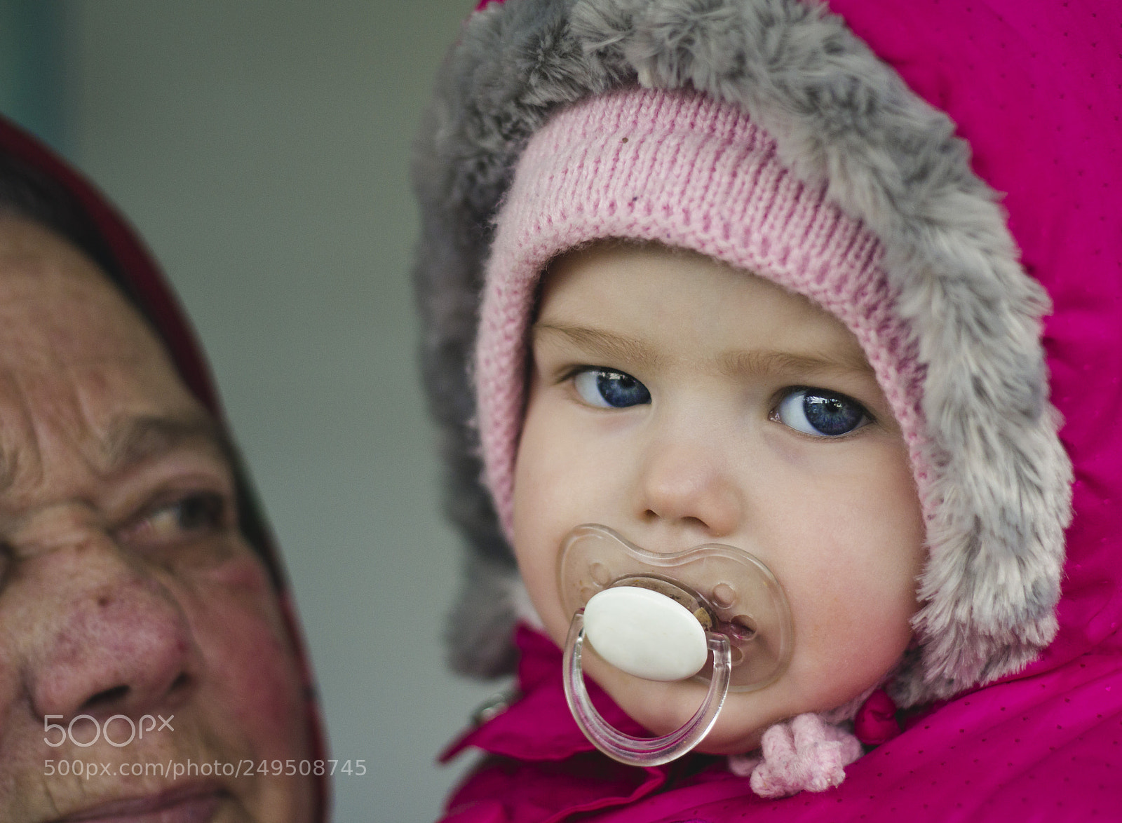 Canon EOS 600D (Rebel EOS T3i / EOS Kiss X5) sample photo. Little baby photography