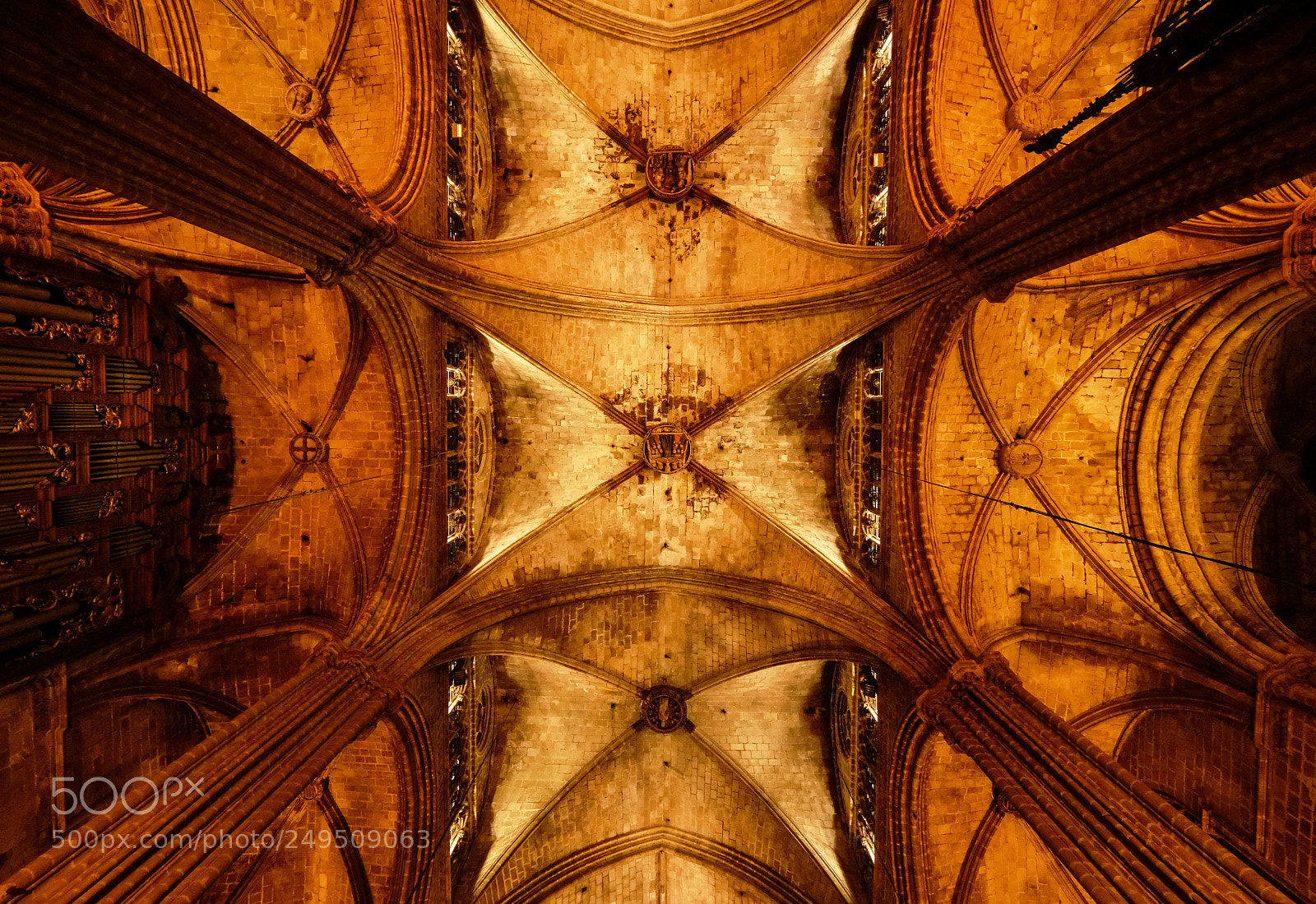 Fujifilm X-Pro1 sample photo. Hereditas i - barcelona photography
