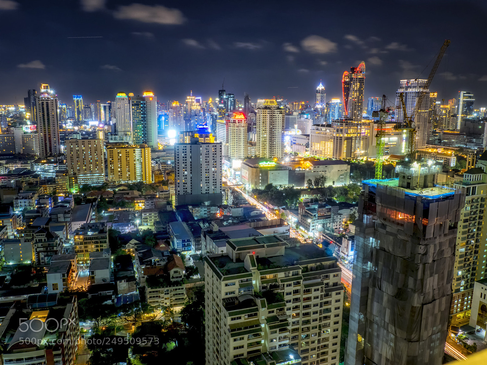 Olympus OM-D E-M10 sample photo. Bangkok at night photography