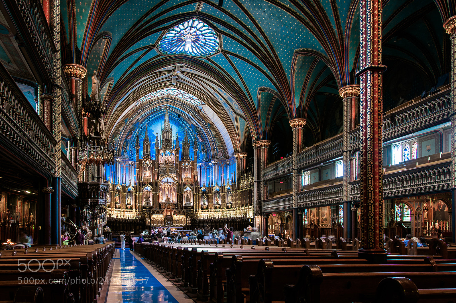 Nikon D300 sample photo. Notre dame, montreal photography