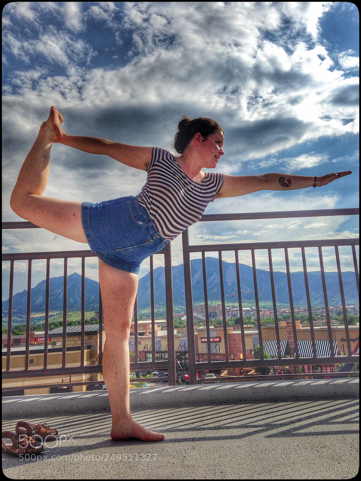 Apple iPhone 5c sample photo. Yoga photography