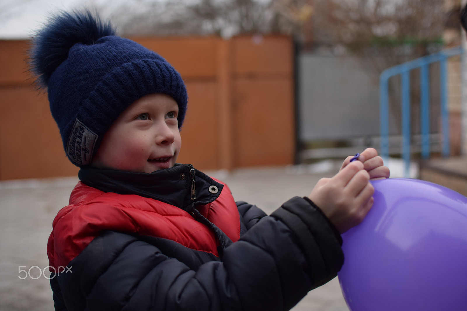 Nikon D5300 + Nikon AF-S DX Nikkor 35mm F1.8G sample photo. Timofey photography