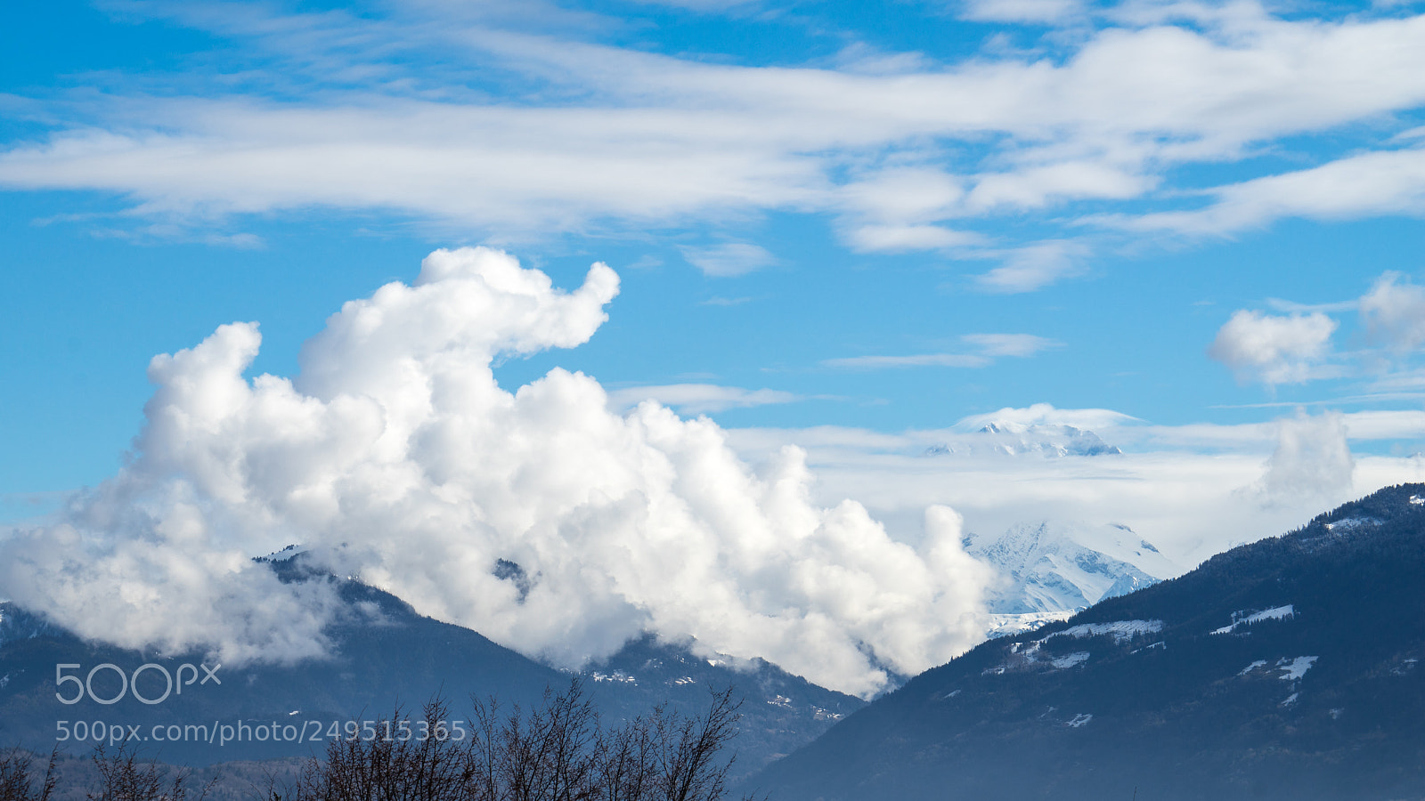 Sony a7R sample photo. Cloudy day on the photography