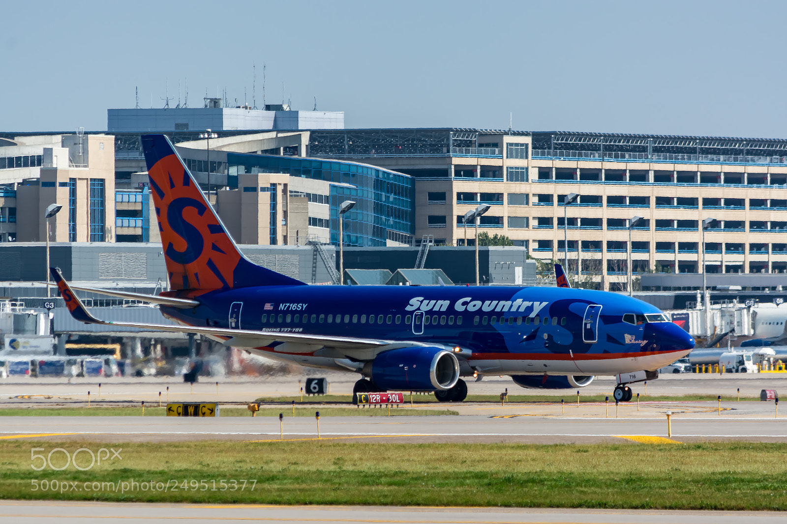 Nikon D7100 sample photo. Sun country airlines boeing photography