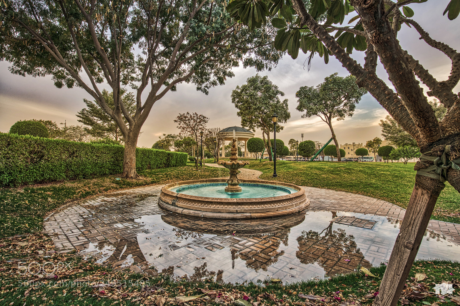 Canon EOS 5D Mark IV sample photo. Fountain photography