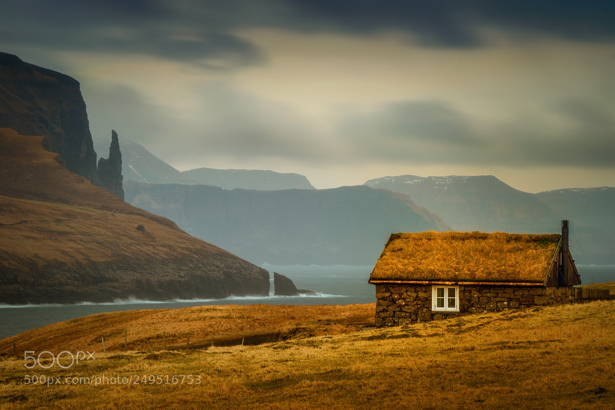 Sony a7R sample photo. Faroese cabin photography