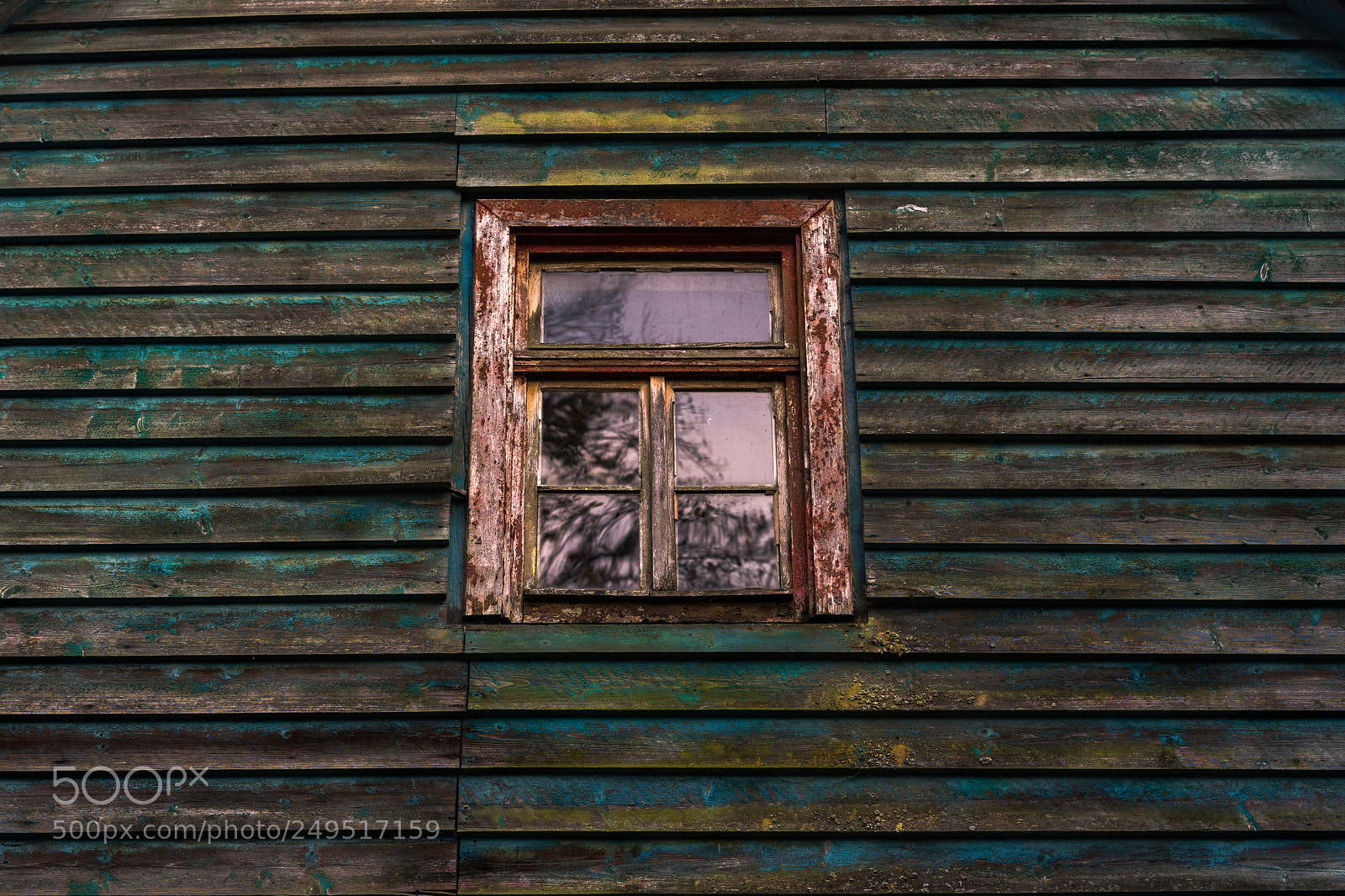 Sony a7 II sample photo. Old mysterious window photography