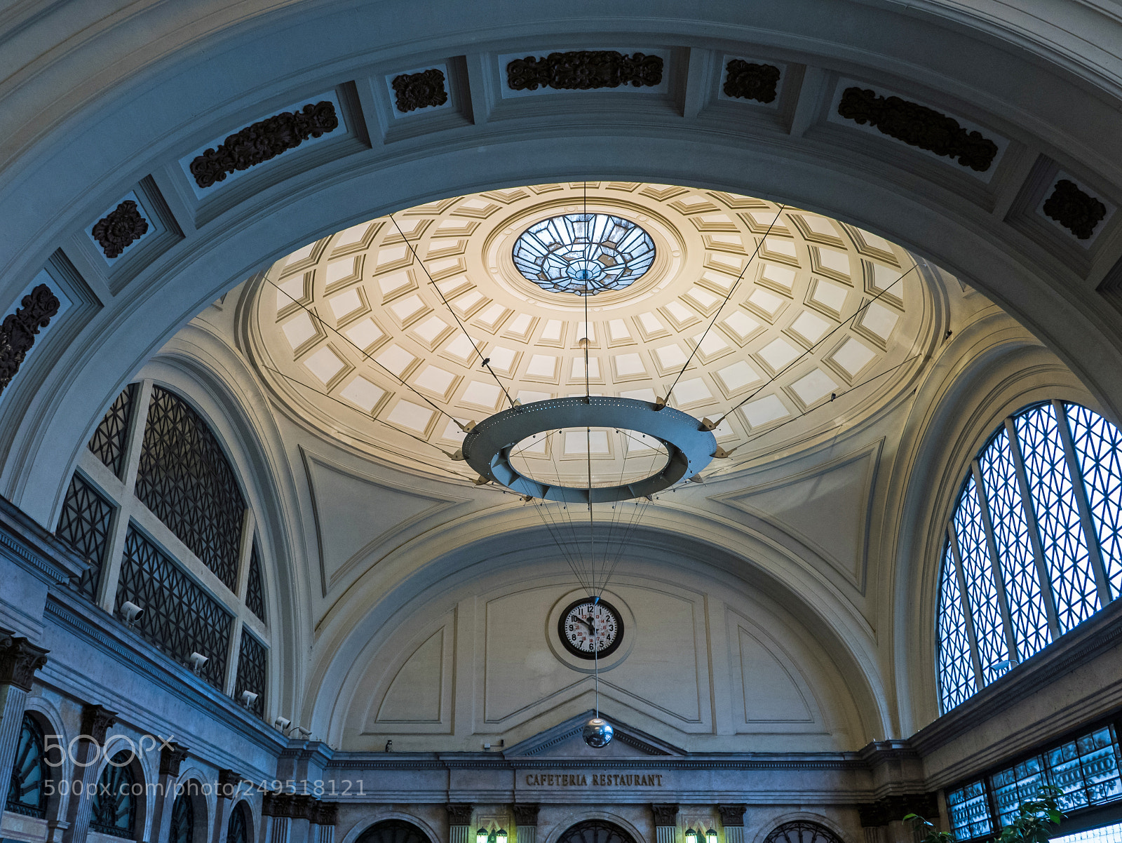 Panasonic Lumix DMC-LX100 sample photo. Inside the rail station photography