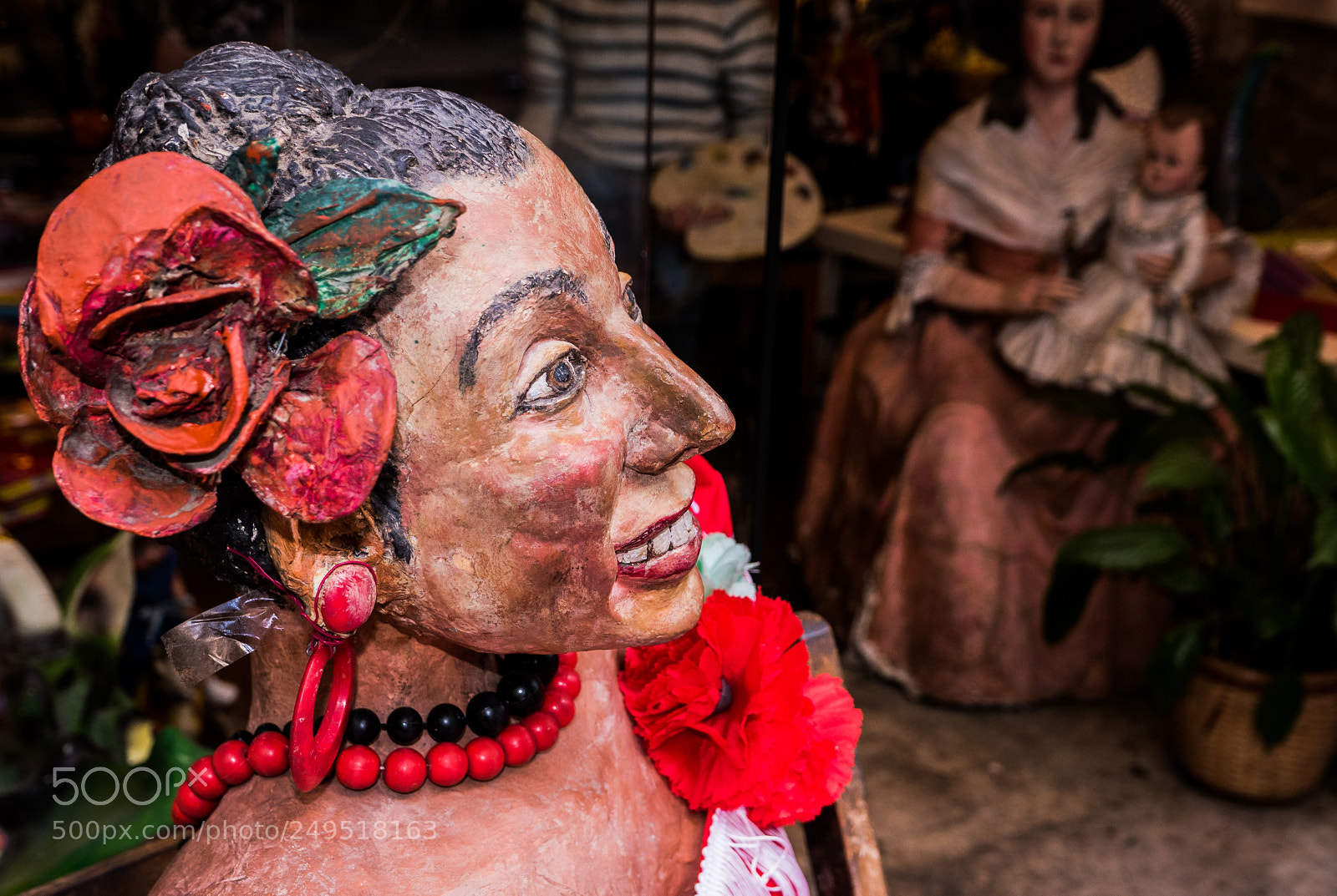 Panasonic Lumix DMC-LX100 sample photo. Local lady (barcelona spain) photography