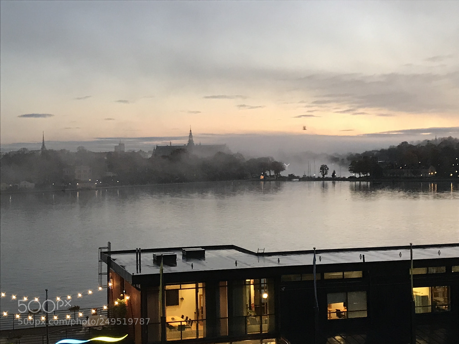 Apple iPhone 7 sample photo. November morning in stockholm photography