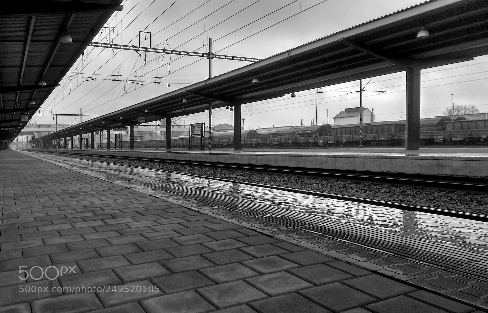 Xiaomi Redmi Note 4 sample photo. Railway station ostrava photography