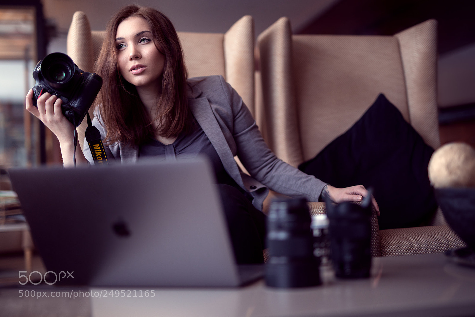 Canon EOS 5D Mark IV sample photo. Hanna photography