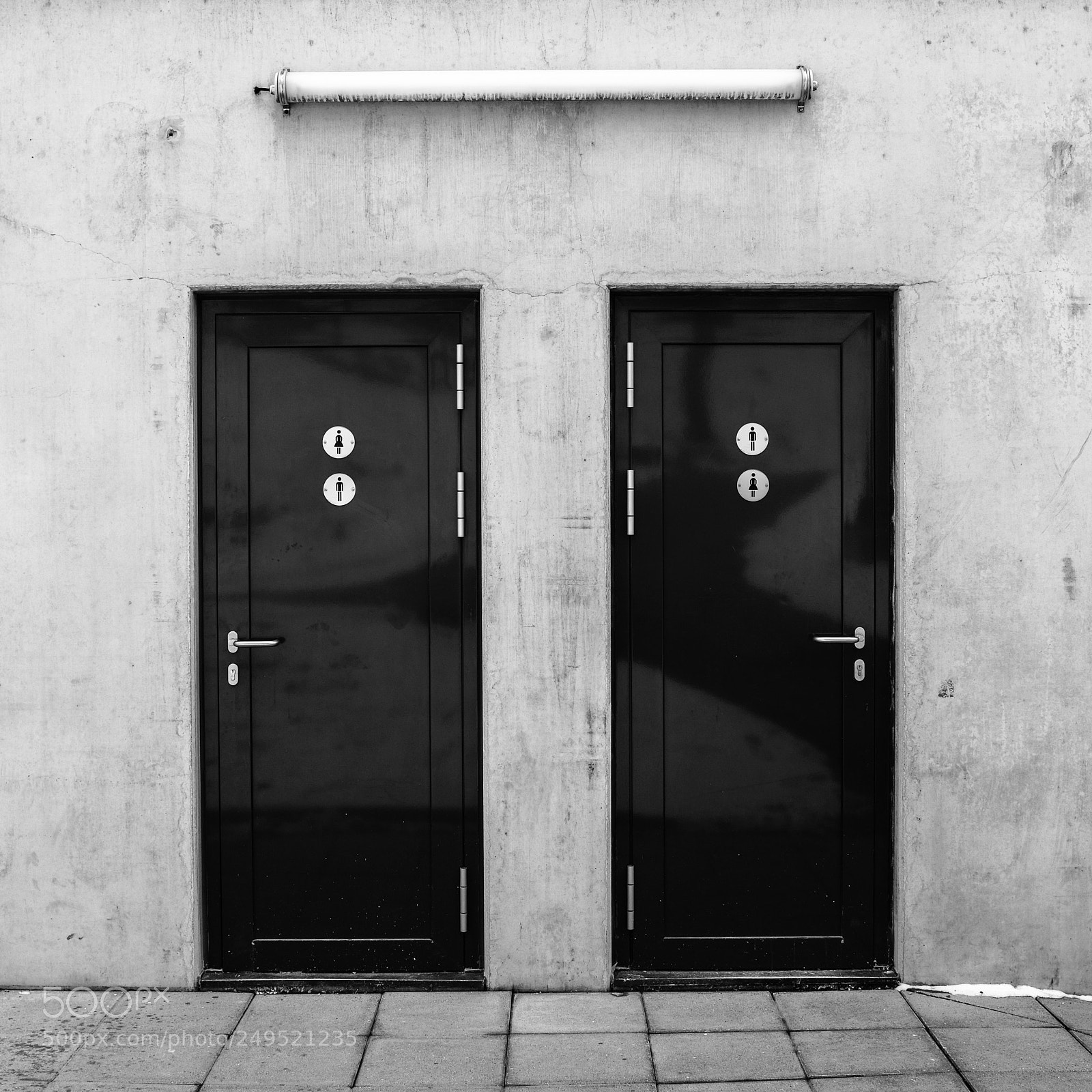 Fujifilm X100F sample photo. Confusion photography