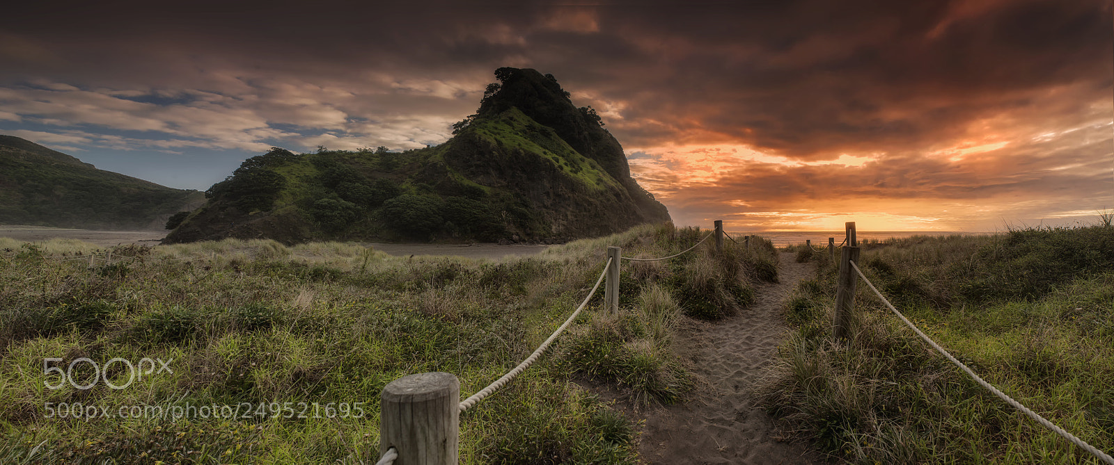 Nikon D800 sample photo. As dusk fell the photography