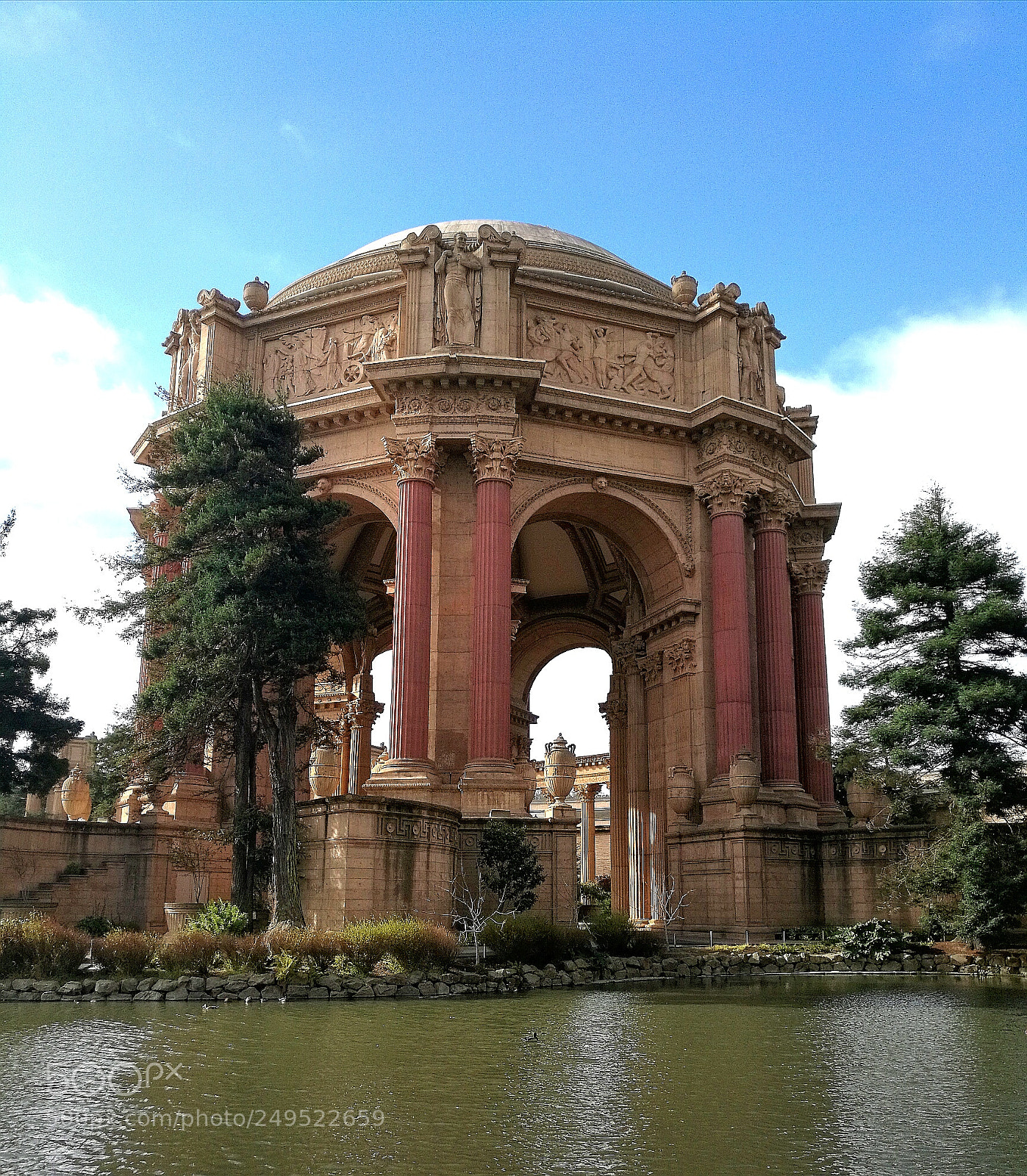 HUAWEI Mate 8 sample photo. Palais des beaux-arts photography