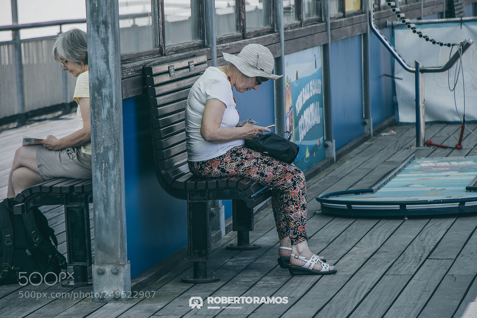 Canon EOS 80D sample photo. No age for technology photography