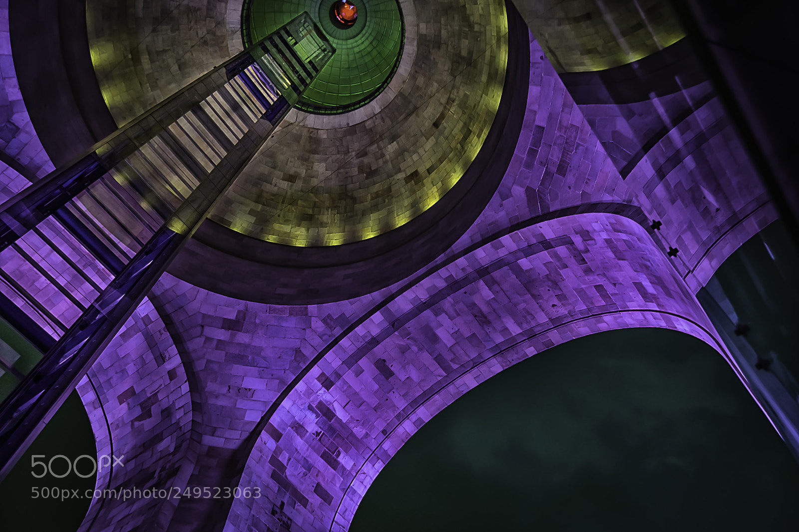 Nikon D3300 sample photo. Underneath monumento a la photography