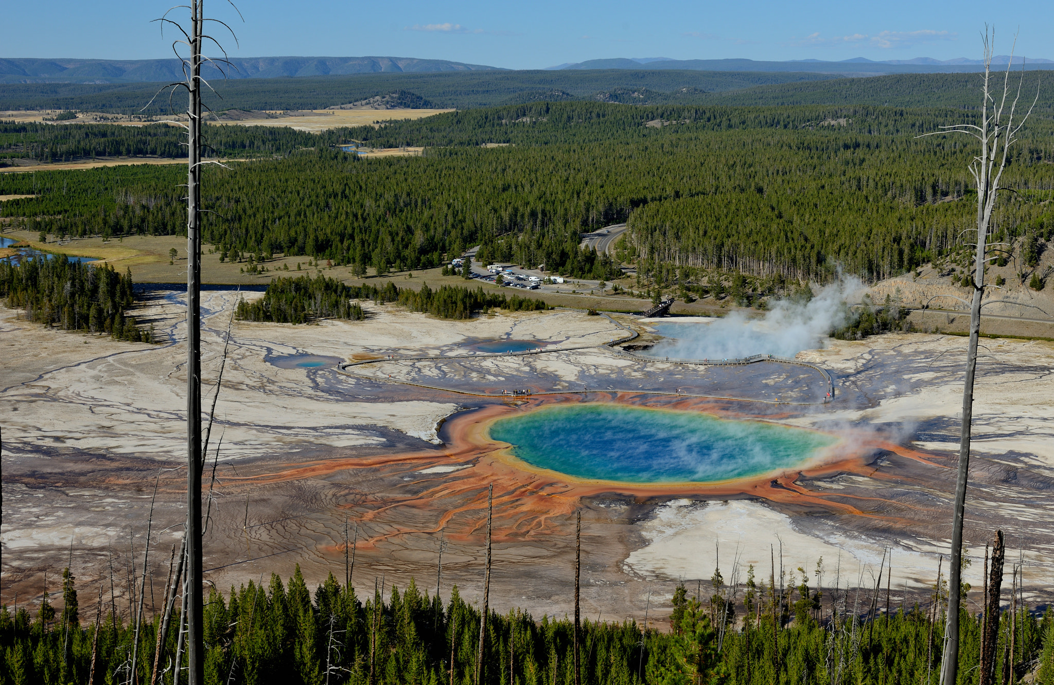 Nikon AF-S Nikkor 24-70mm F2.8G ED sample photo. Grand prismatic spring photography