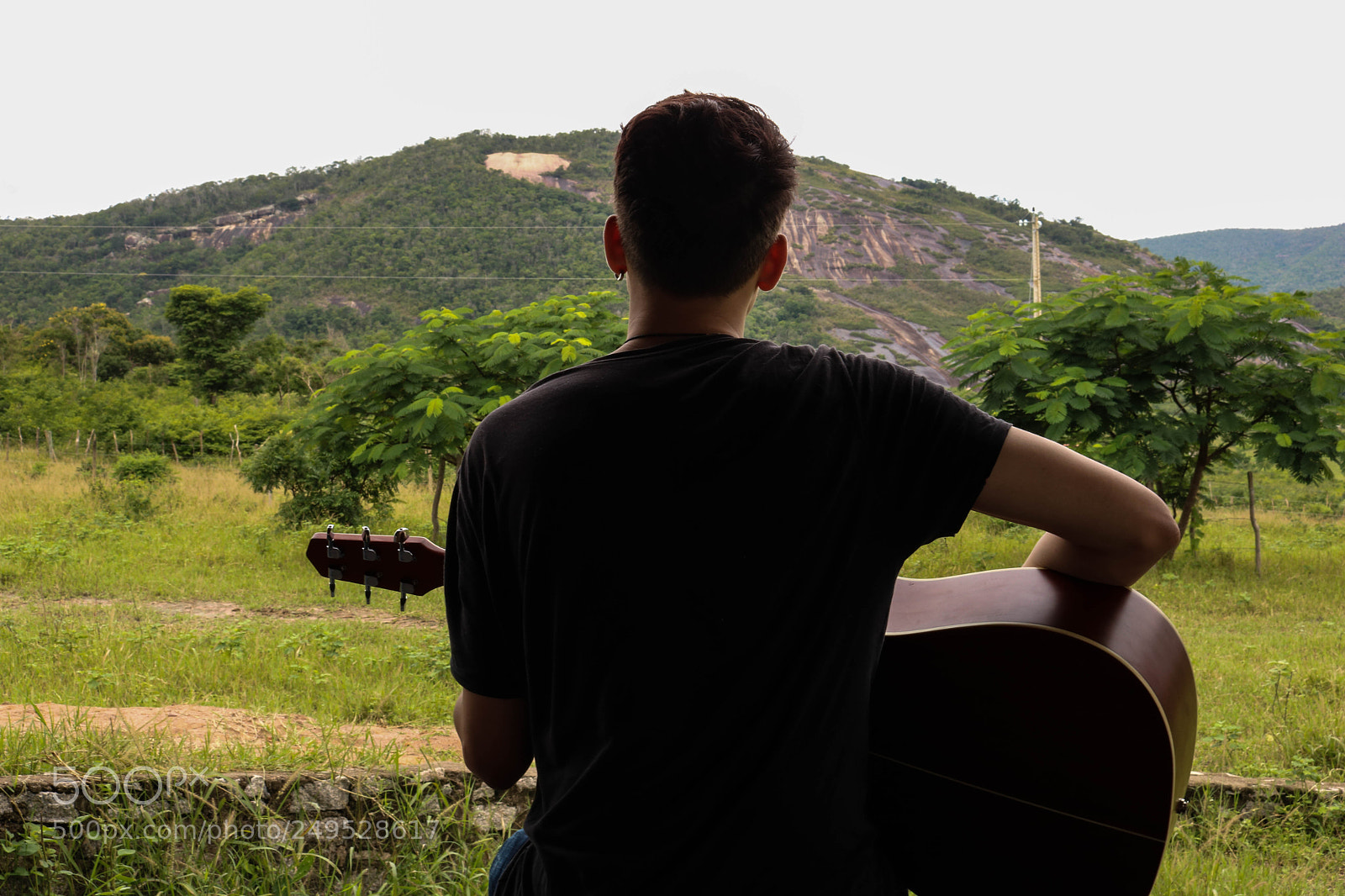 Canon EOS 750D (EOS Rebel T6i / EOS Kiss X8i) sample photo. Music photography