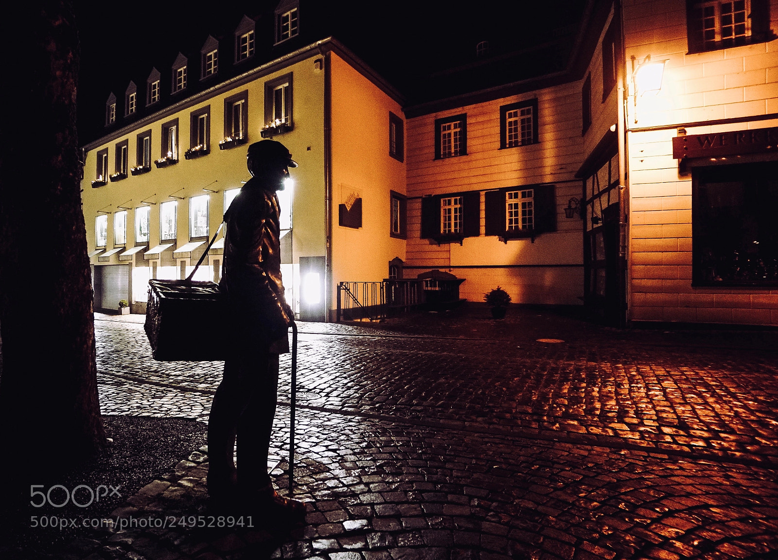 Sony a7R II sample photo. Street scene from monschau photography