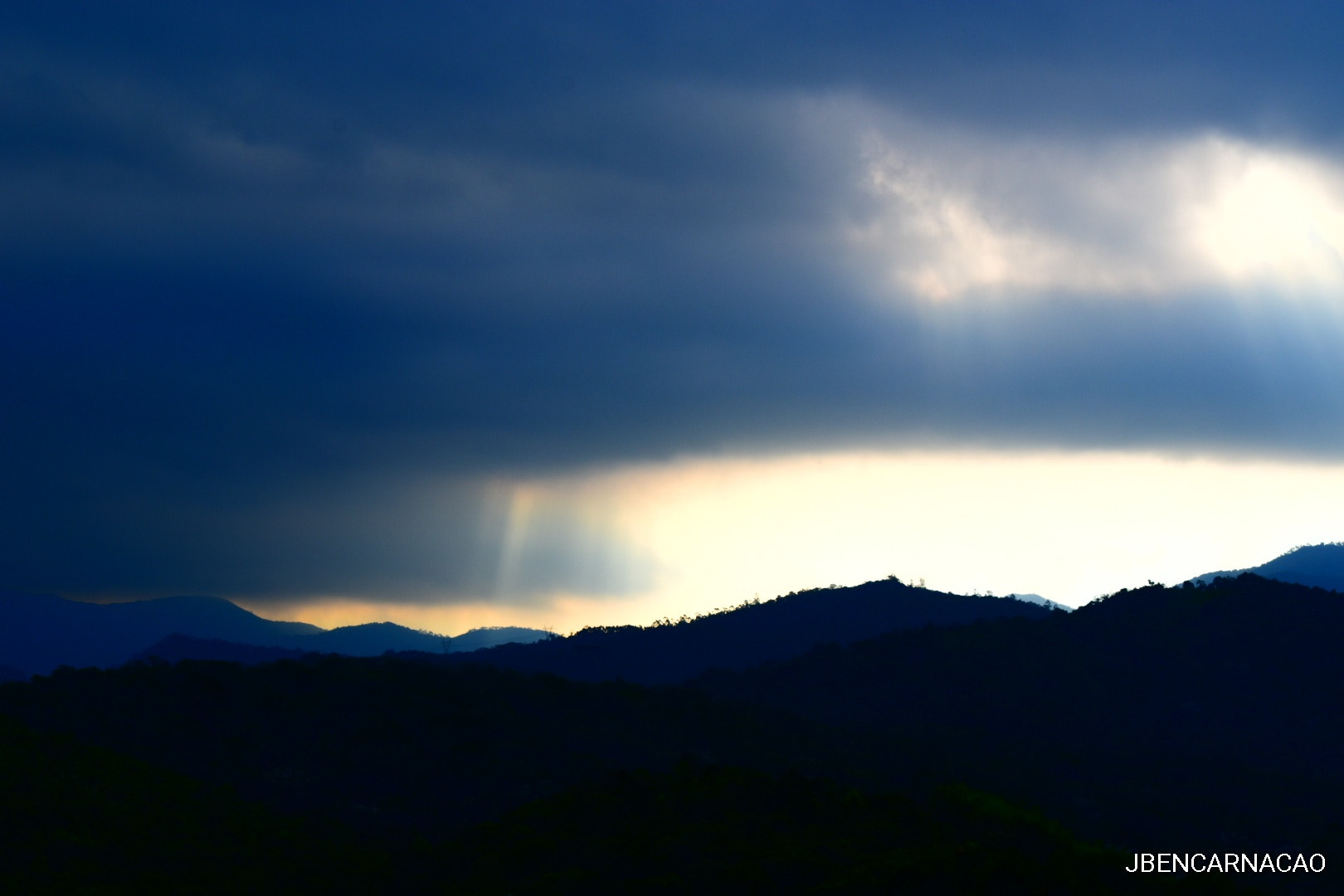 Nikon D5600 sample photo. Summer rain photography