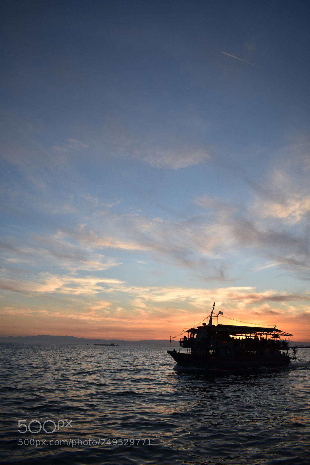 Nikon D3400 sample photo. Watching the sunset photography