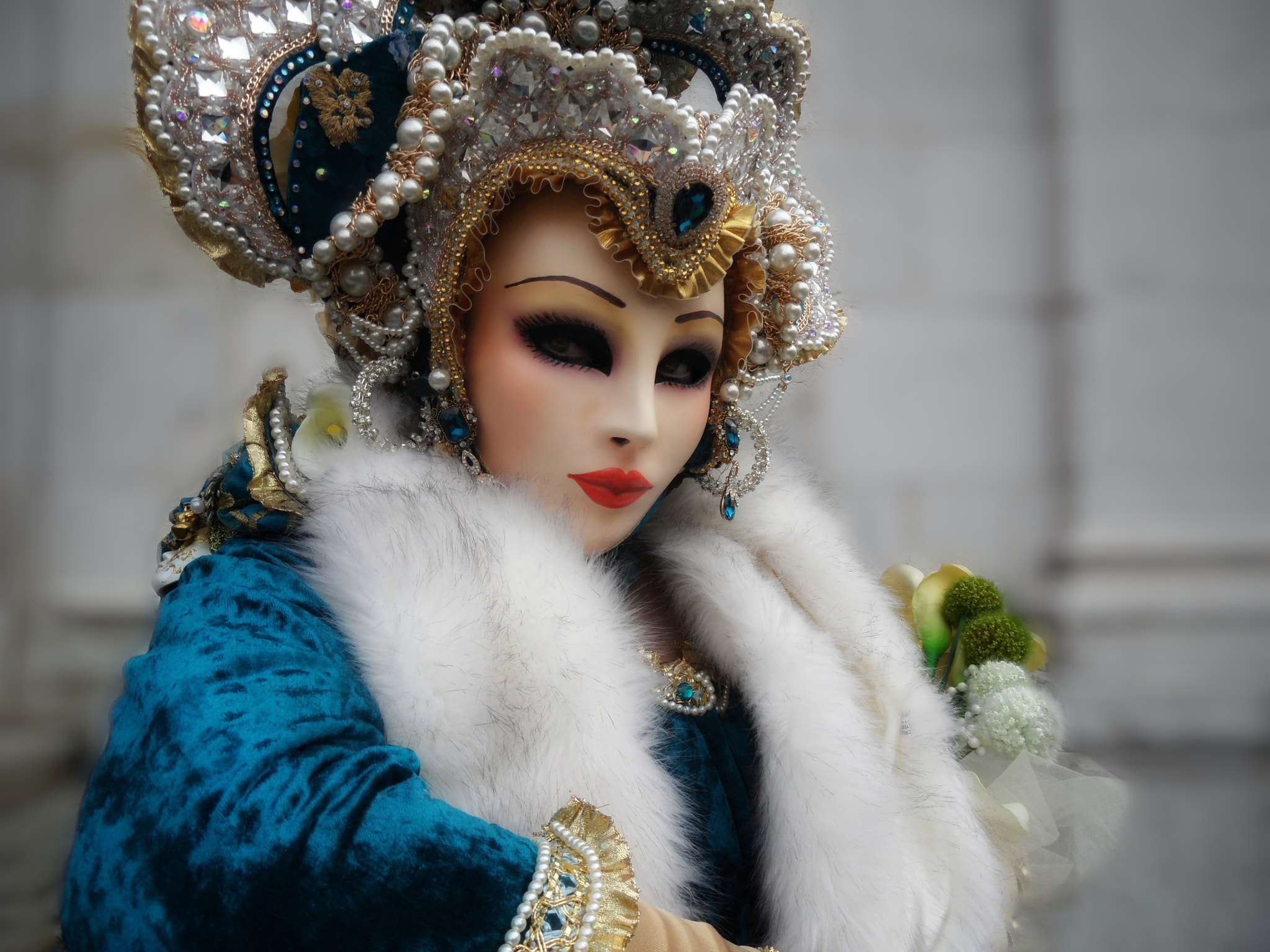 Samsung WB650 / VLUU WB650 /  WB660 sample photo. Lady of the pearls photography