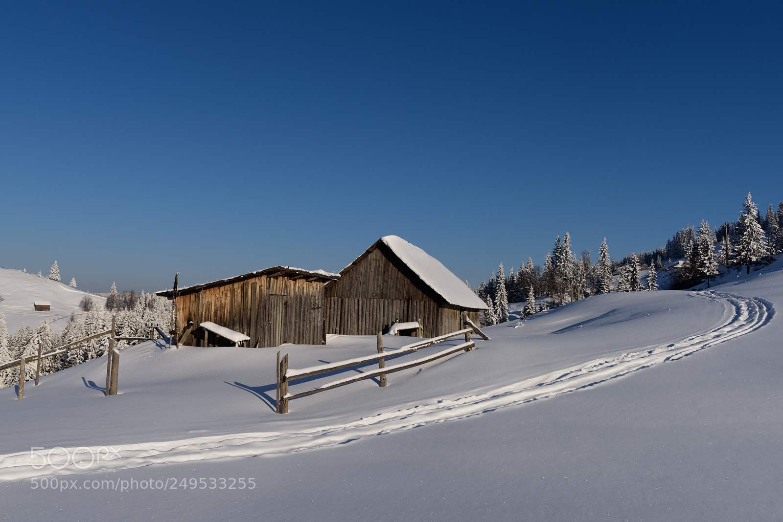 Nikon D810 sample photo. Top of the pass photography